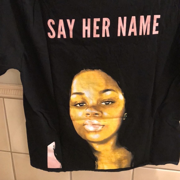 New BLM Breonna Taylor graphic cropped t-shirt - Picture 5 of 5